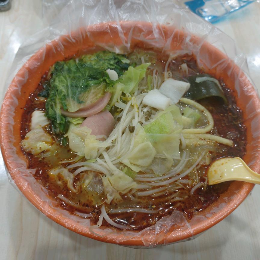 东北在逃麻辣烫