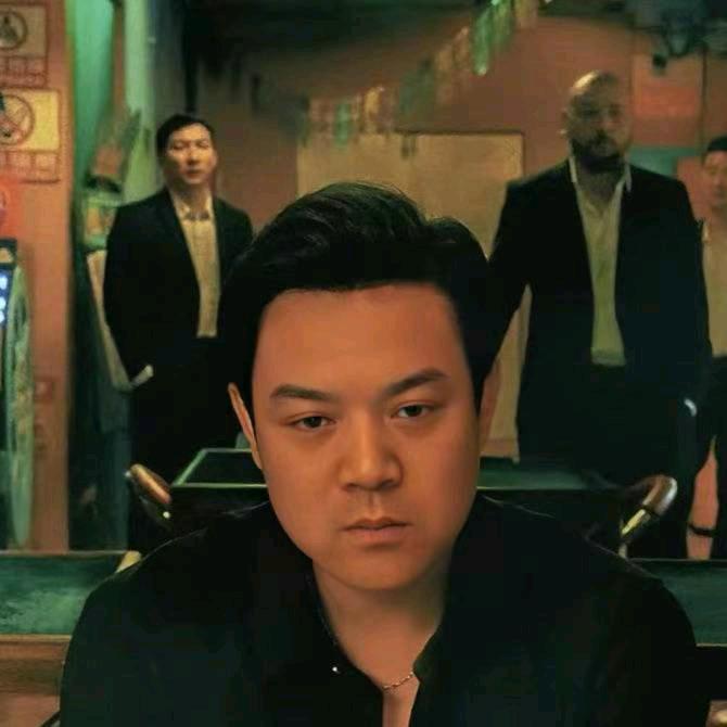 顾军
