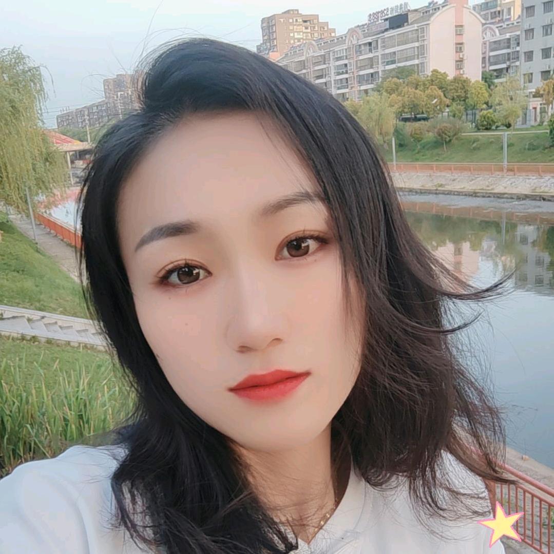小红同学👑
