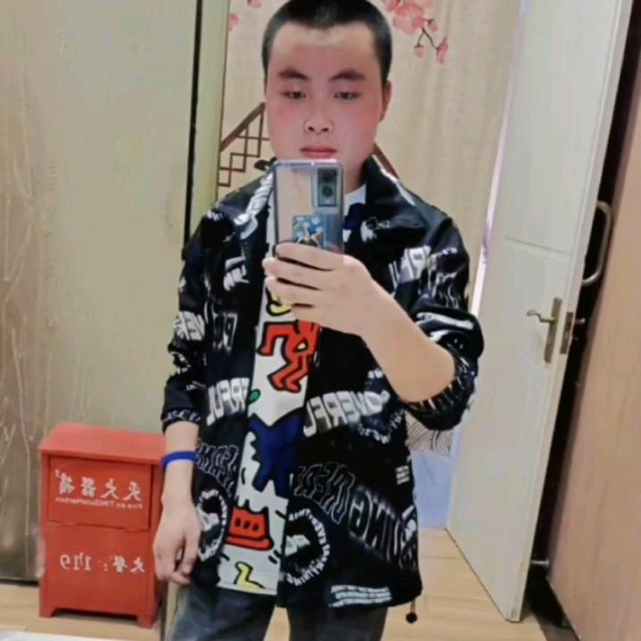 彭少///昵称///打不死的小老蛇