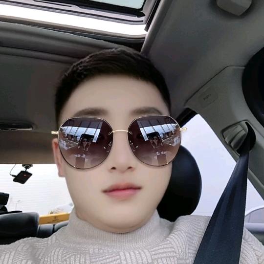 ꧁꫞一王情深，满眼星陈꫞꧂