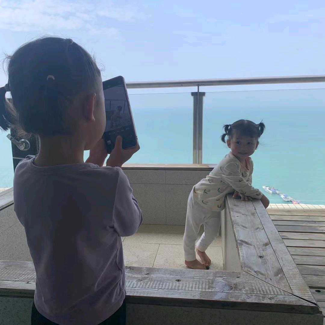 🐷仔包甜❤️浠浠