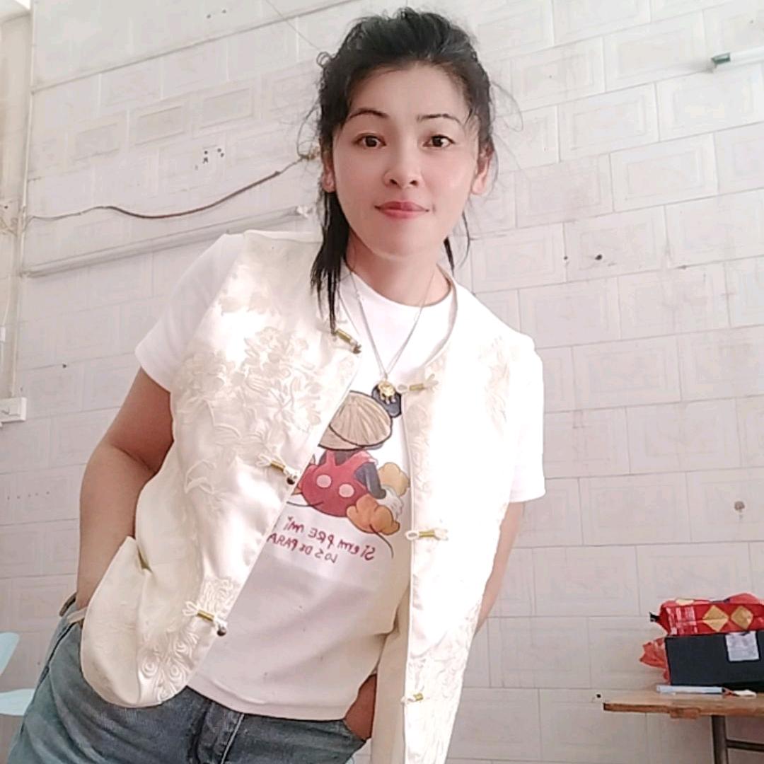 小宝贝（橱窗）