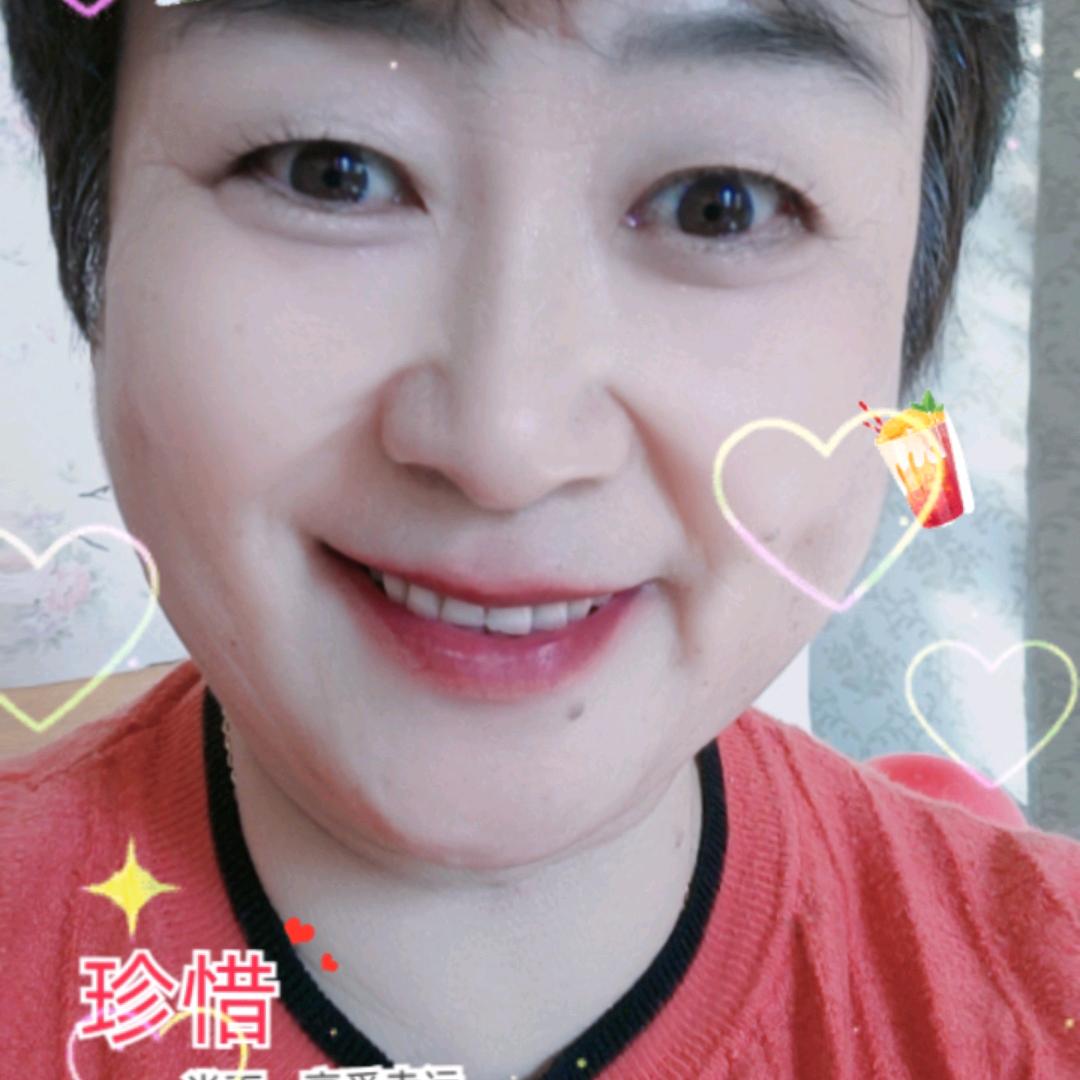 透过窗的阳光。