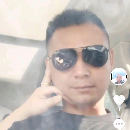 桂B哥