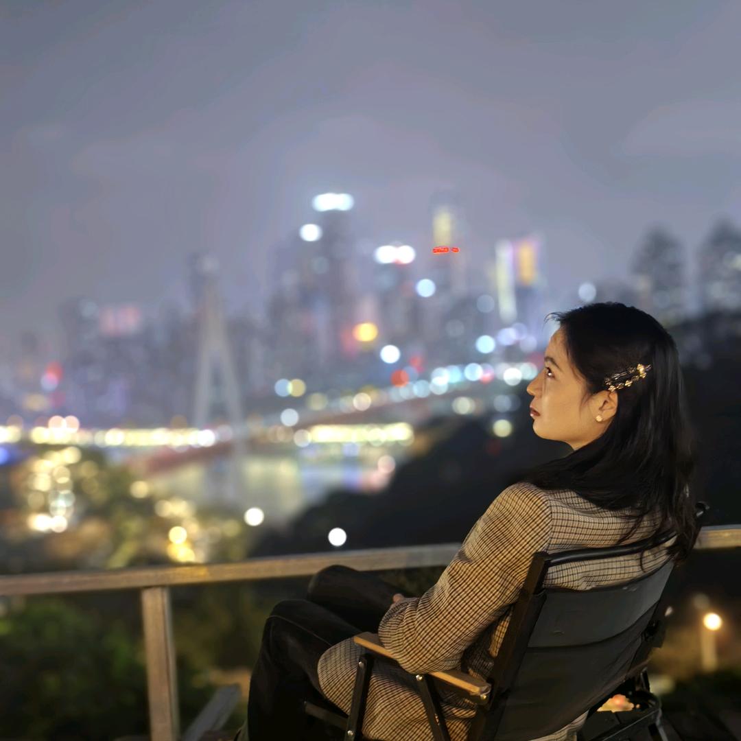 桥和礼的伊娃Eva