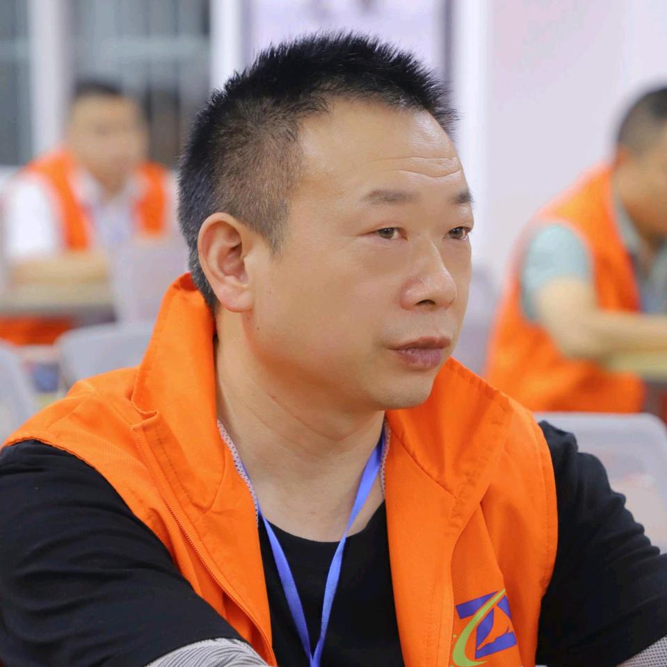 万城尚景陕西修脚老何