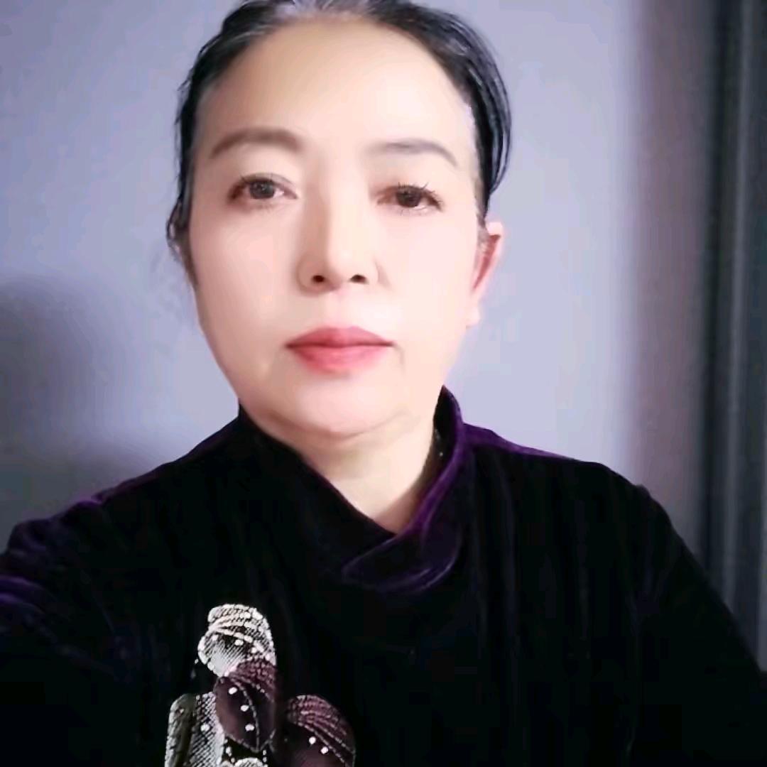 利姐晚 20：10