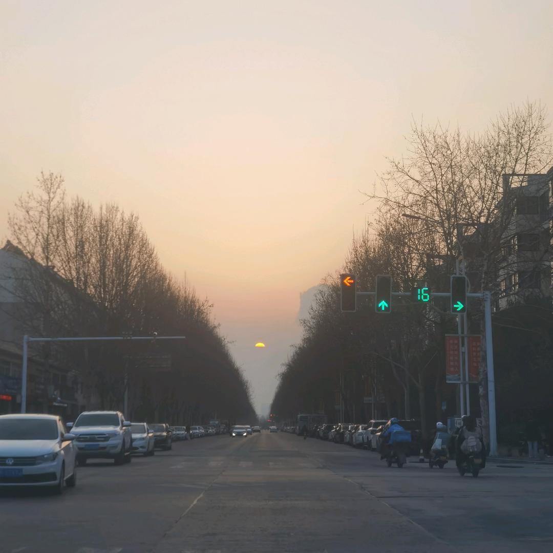 六两