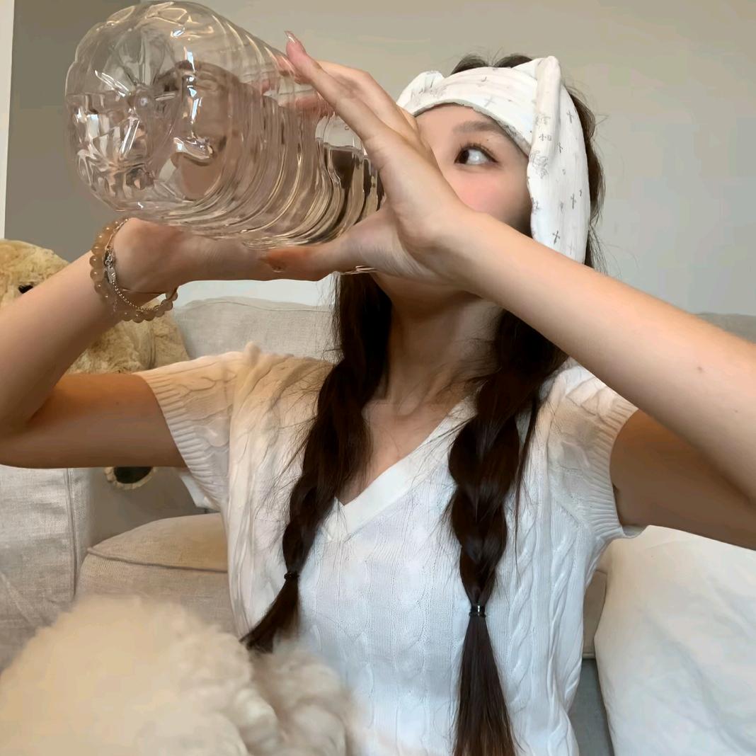 L""