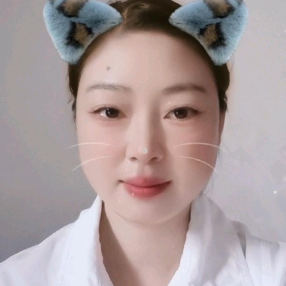 阳光明媚