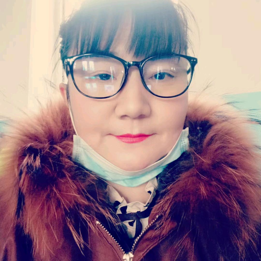 蓝天好久不见书香丽丽（橱窗有好物）