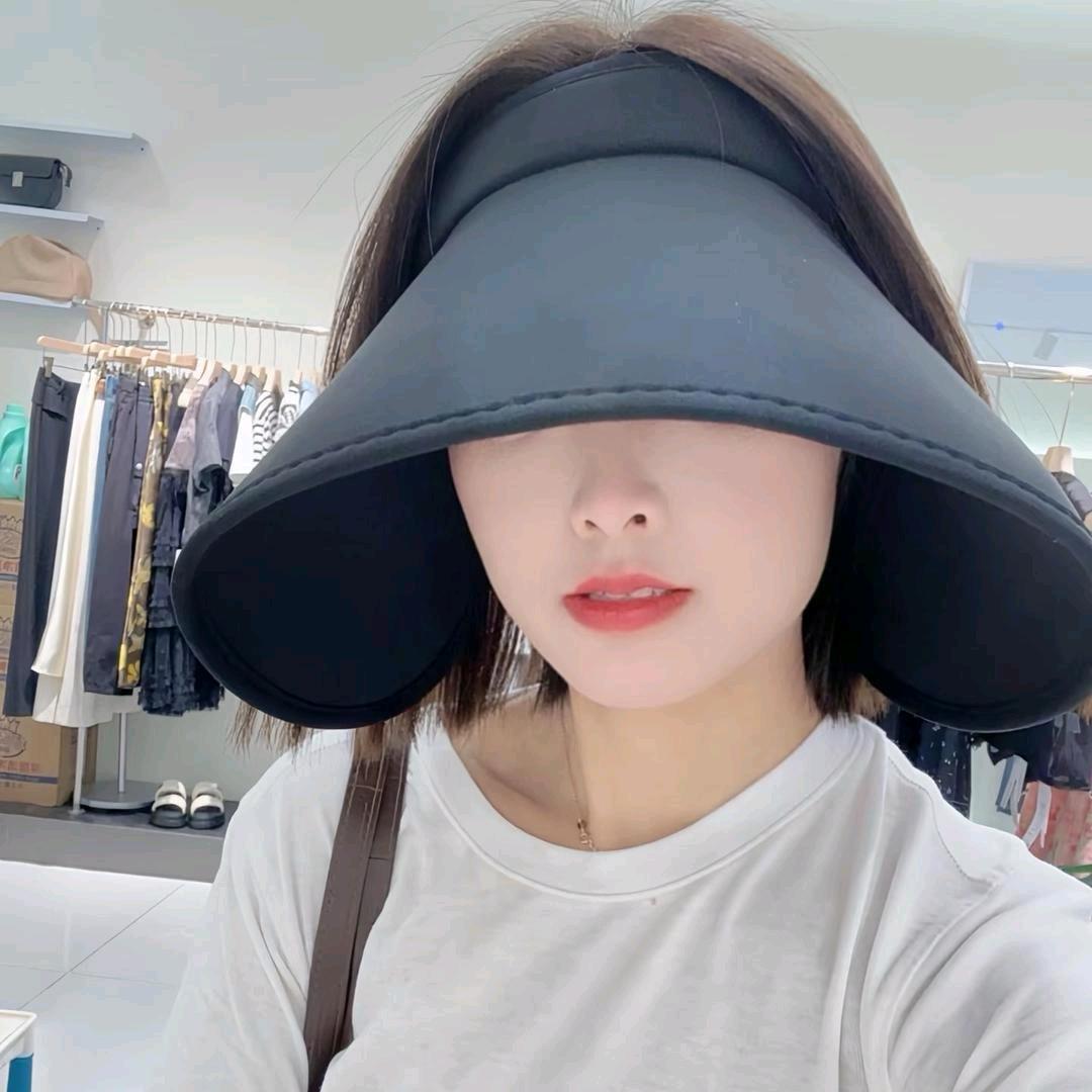 -杨洪雁😘【穿搭在橱窗】