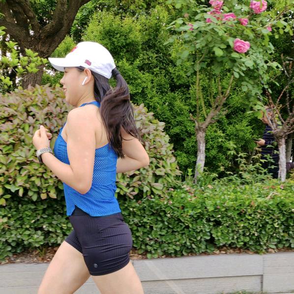 82年爱跑步的花花