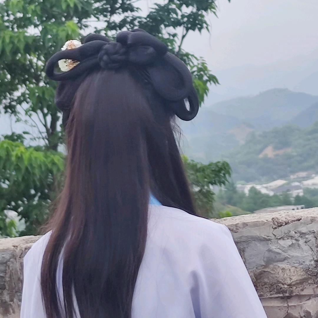 黑铁花花（lol软辅）