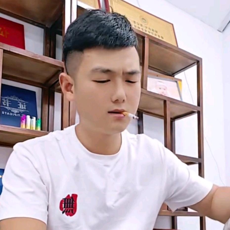 @小龍典当行，压车