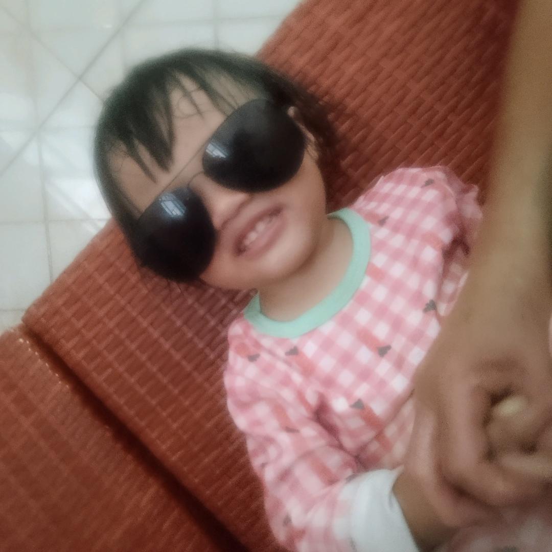 奶奶带小孩
