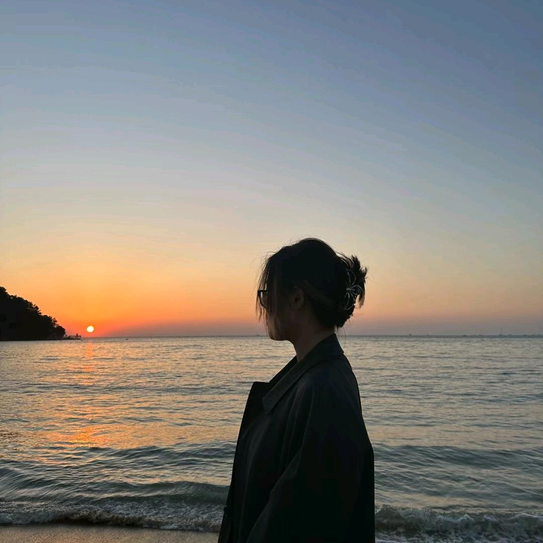 记忆梗上盛开的花