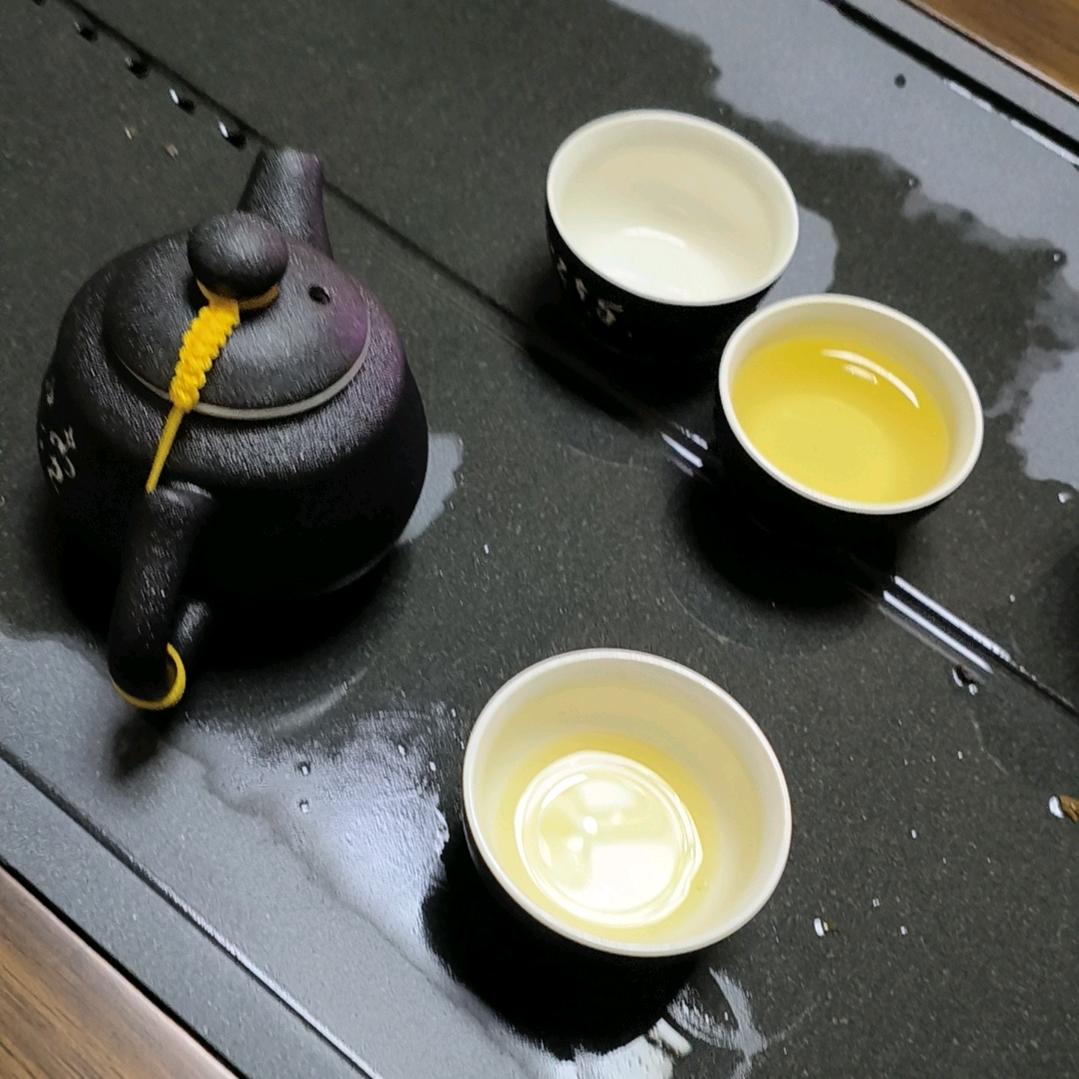 号称黄三爷🤜🤛