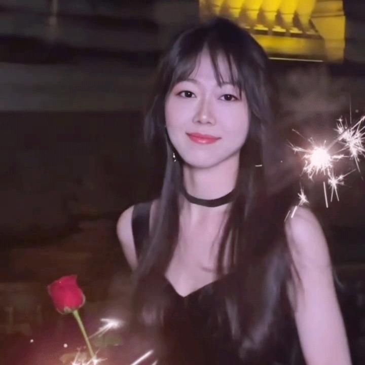 小窝**