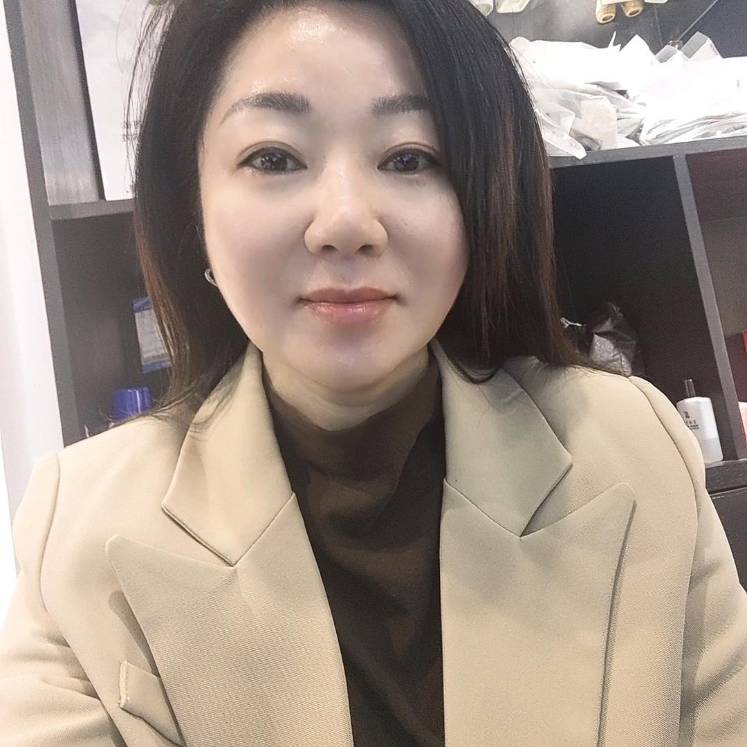 杭州市西湖区章持女装店