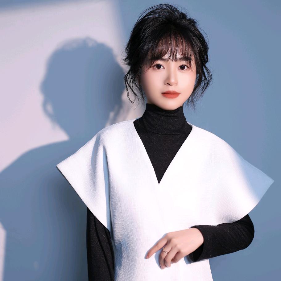 赣州教写字的黄老师