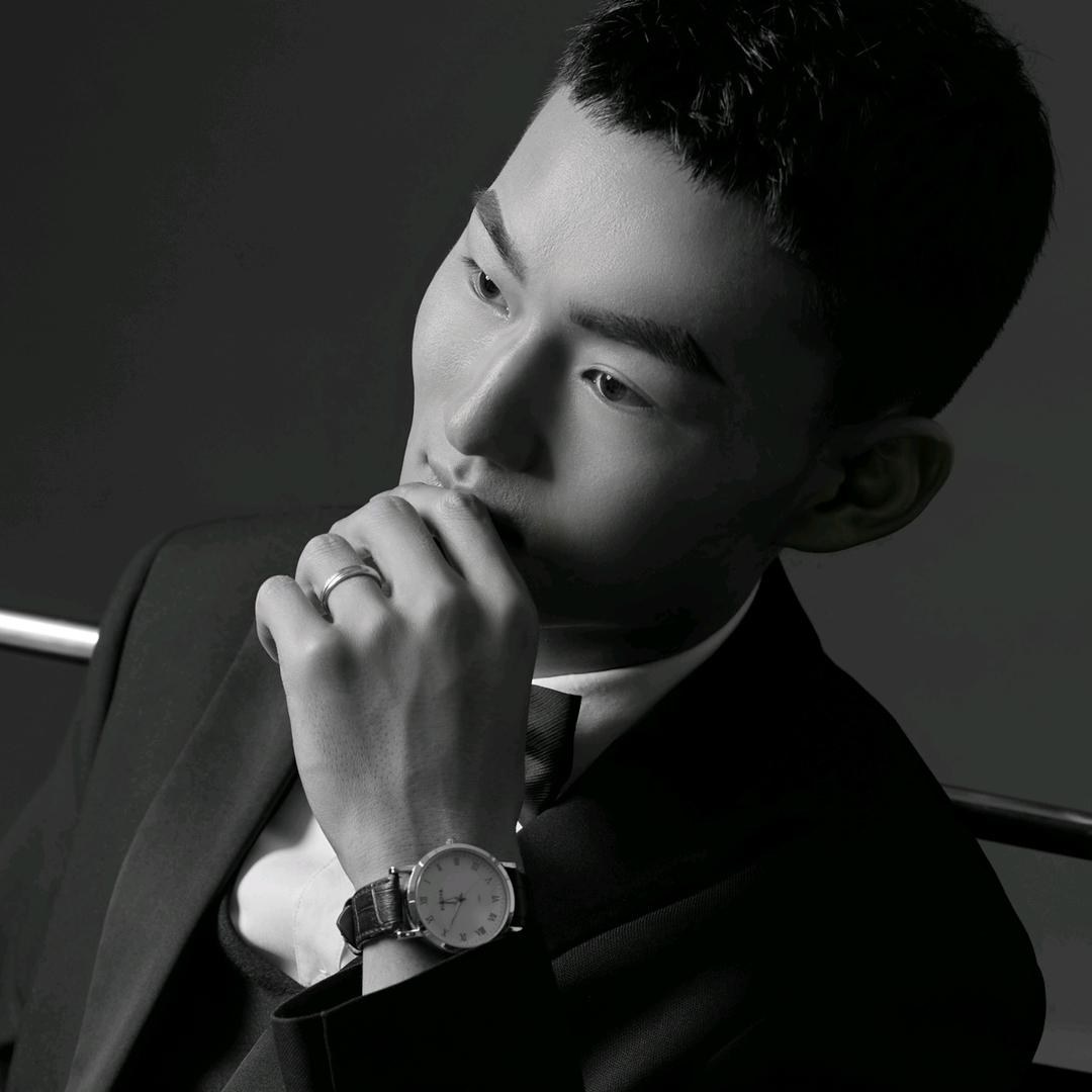 薛V龍🎉人帅气质佳