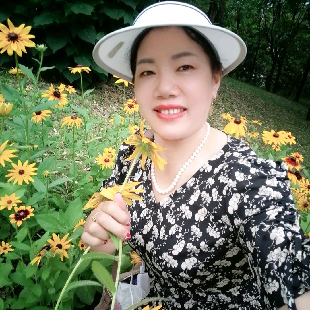 杨姐爱锻炼一万步。