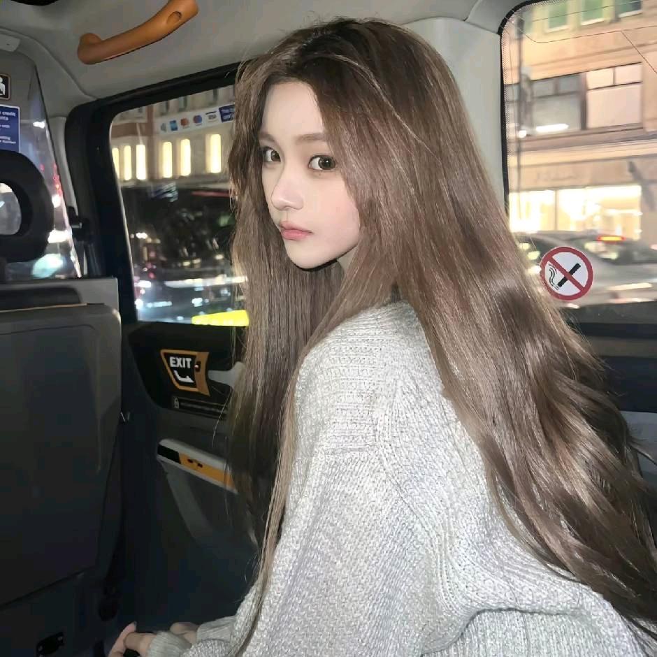 唐泽雪穗.