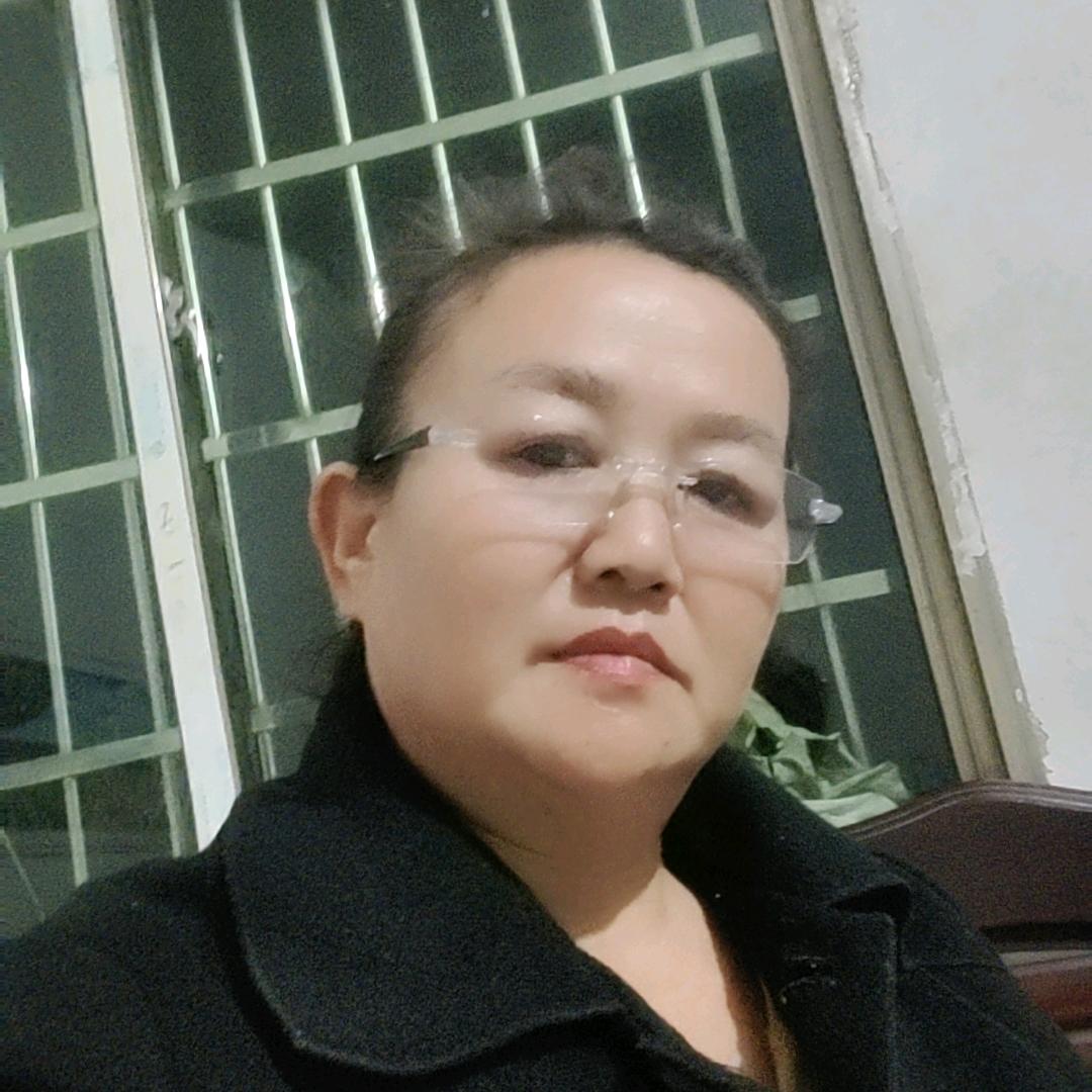 纸都农村雪姐橱窗