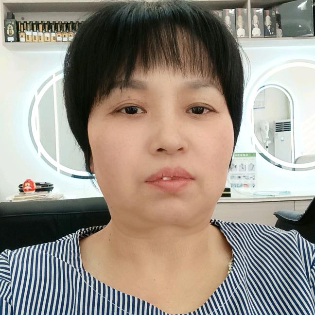 杨菊香