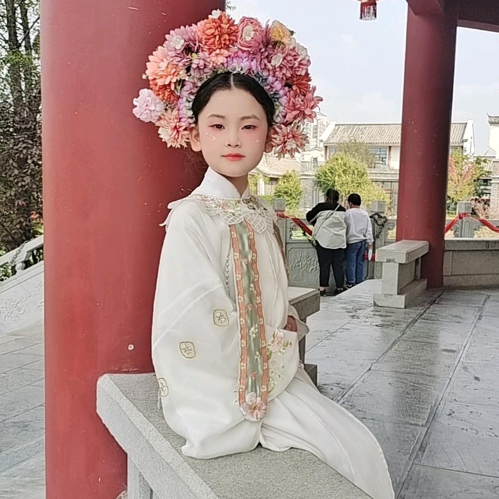 &小蕊@