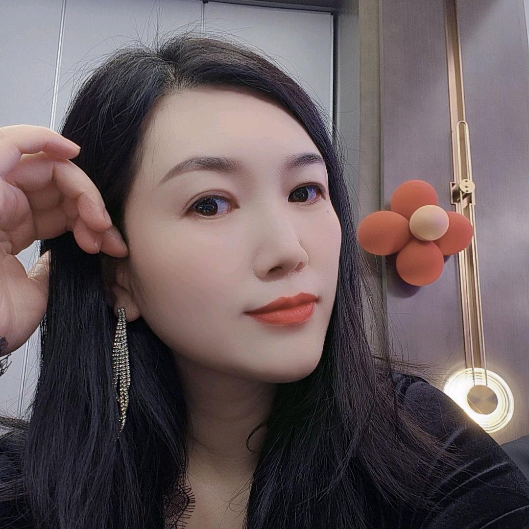 美业苗儿（志 优 猴）