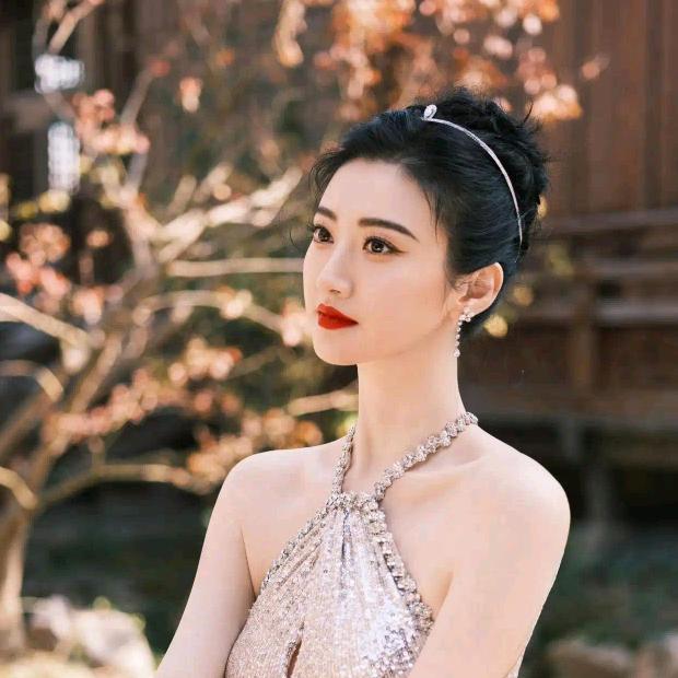 ☘️☘️☘️雾里摘星⭐⭐⭐