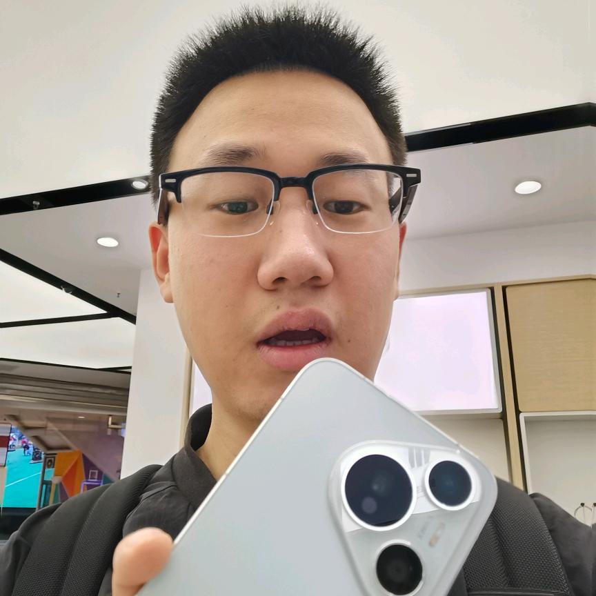 一只卡卡