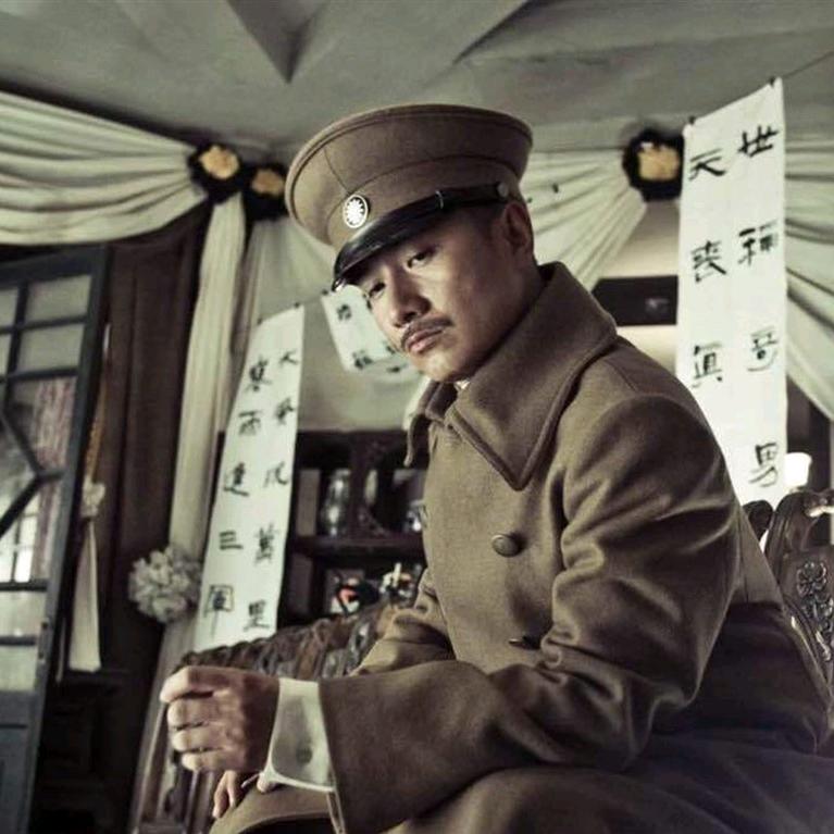 賈村长.