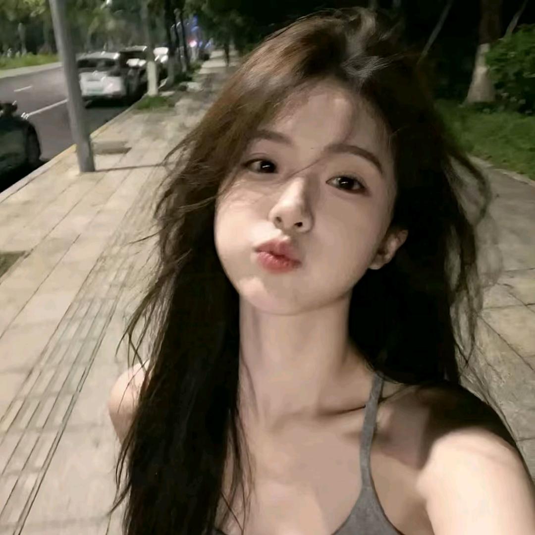 酥酥（小助理）