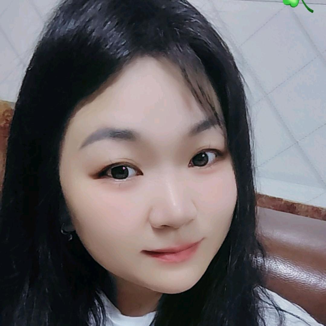 肉多多（啃鸡爪）