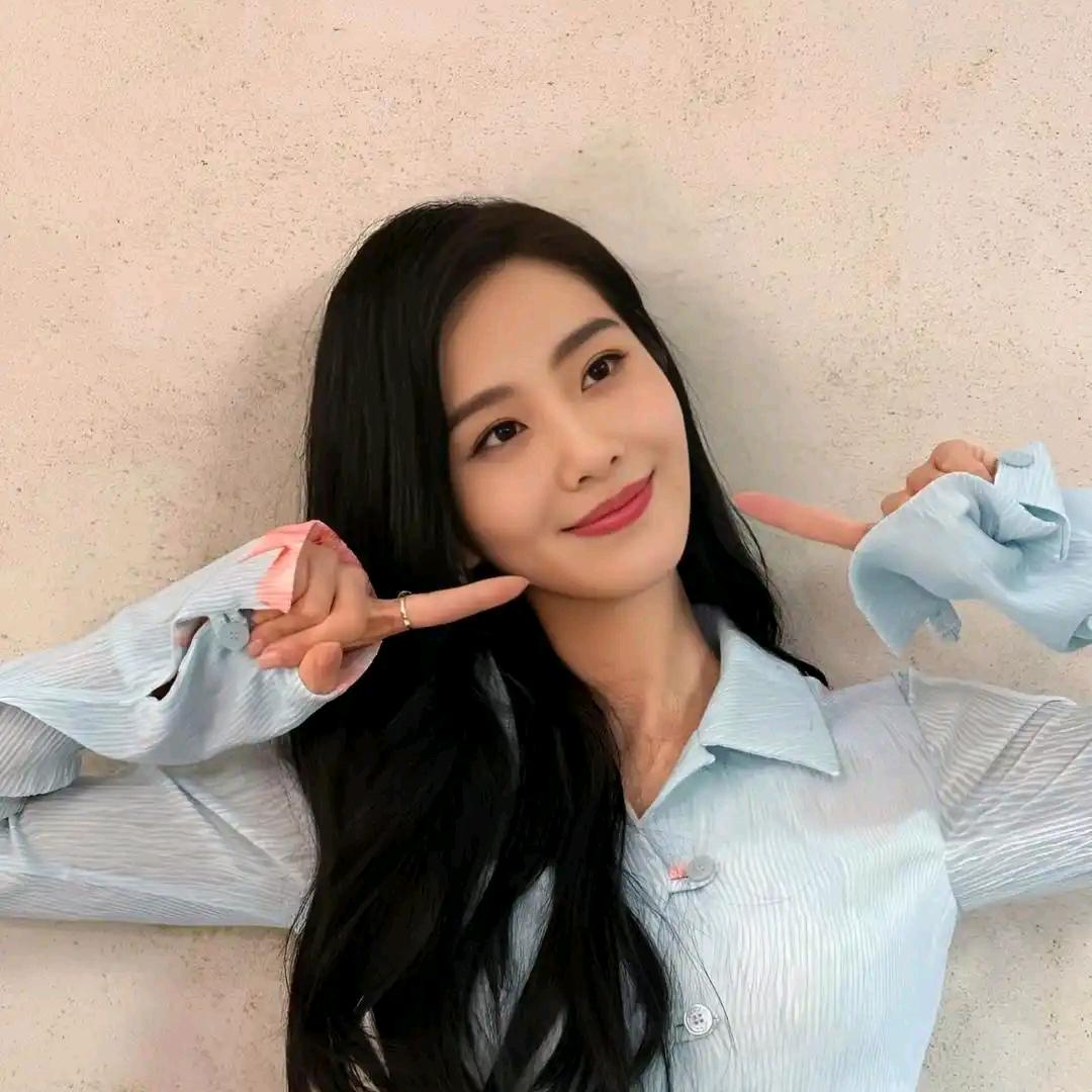 潮流泉顺顺服装