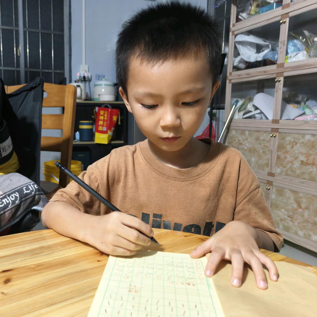 智霖麻麻