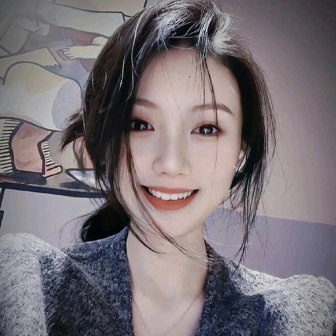 小甜潮流男装店