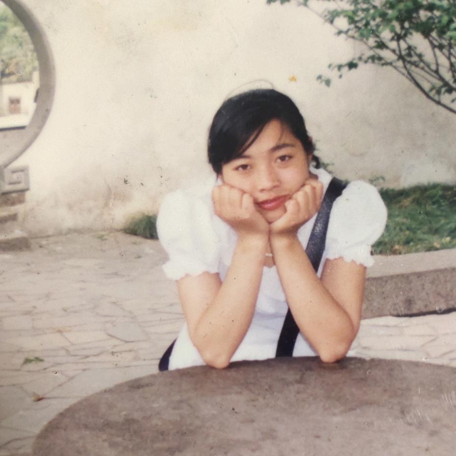 @爱吃榴莲的🐷🐷