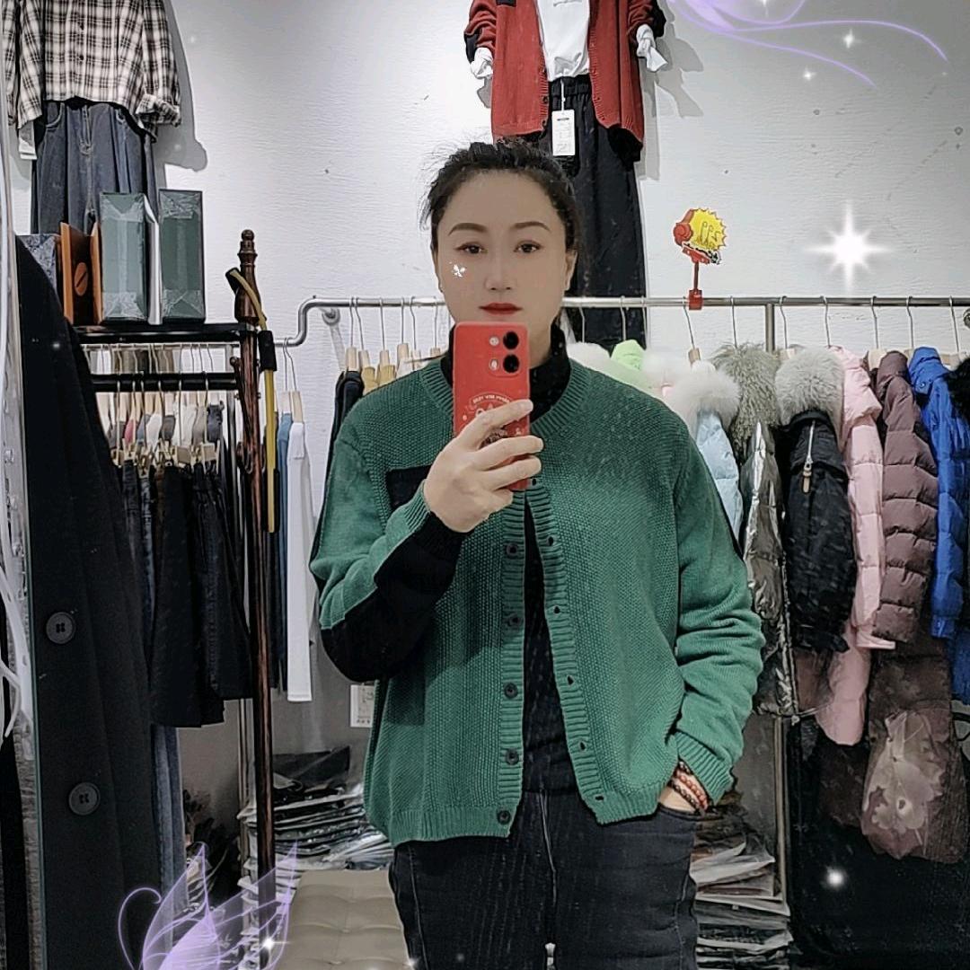 大理欧品韩服装店林林