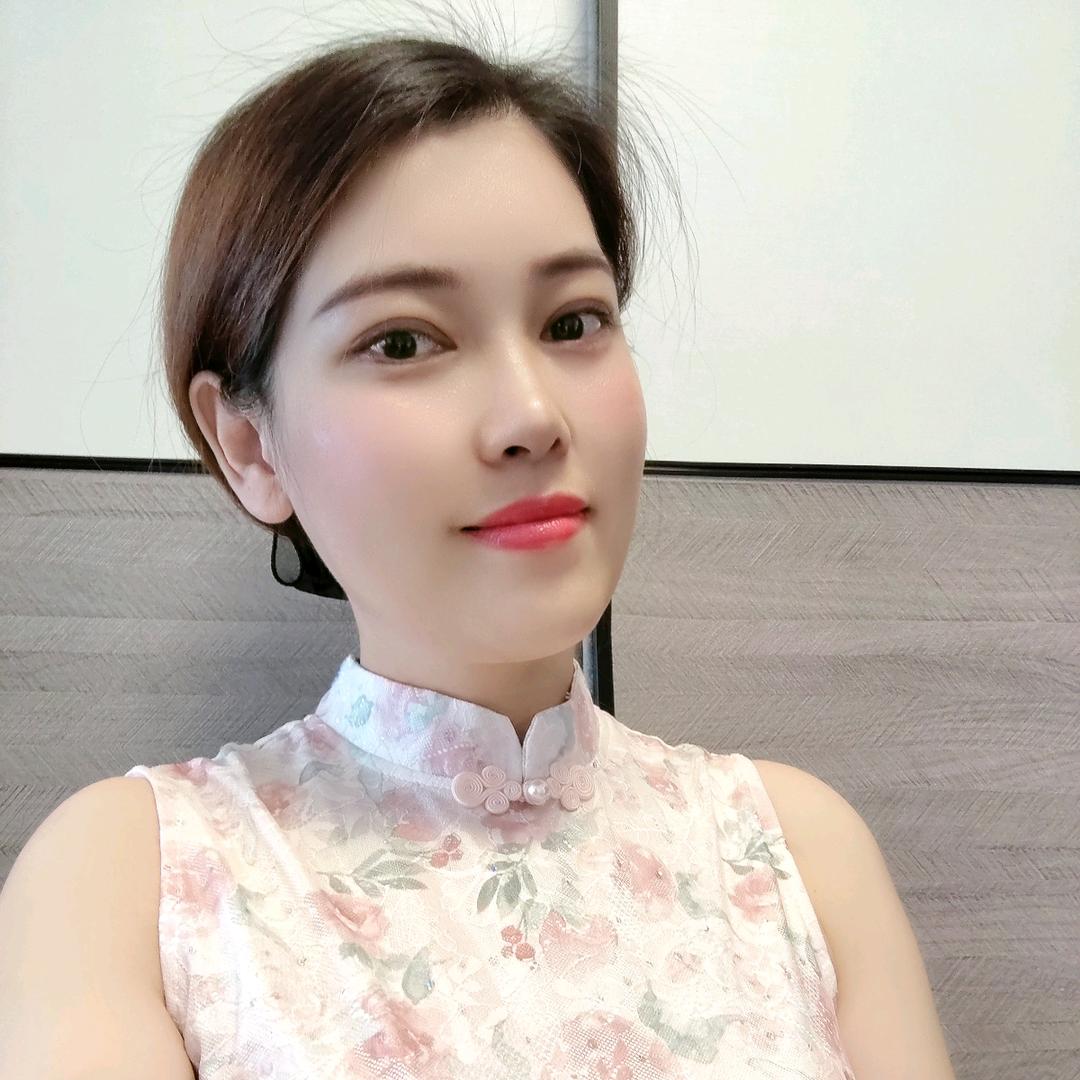 洛依