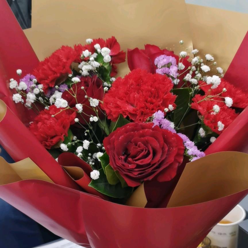 <－biubiu－⊂(`ω´∩)