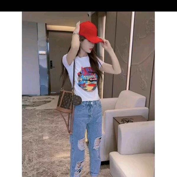 小艳