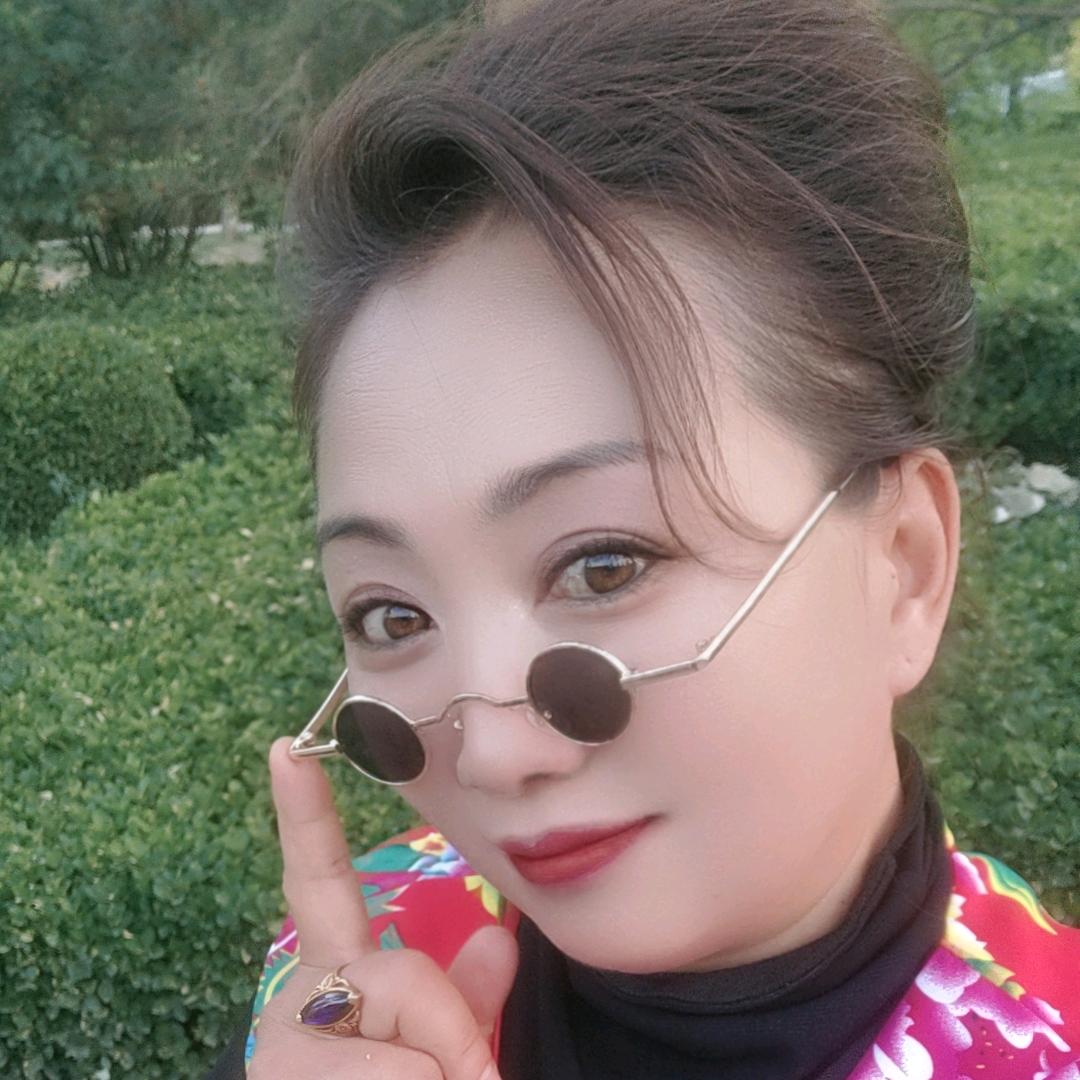 快乐的高奶奶