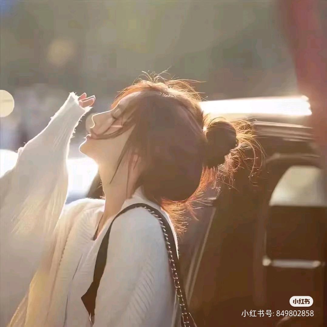 努力成为一个很哇塞的女孩