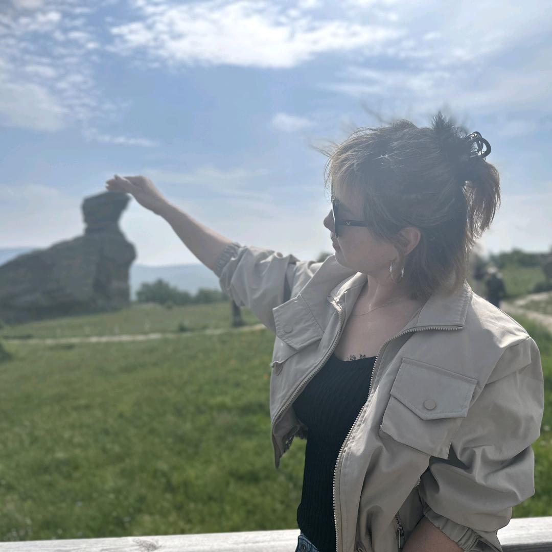 ღ᭄ꦿ人生如茶꧔ꦿএ⁵²º᭄