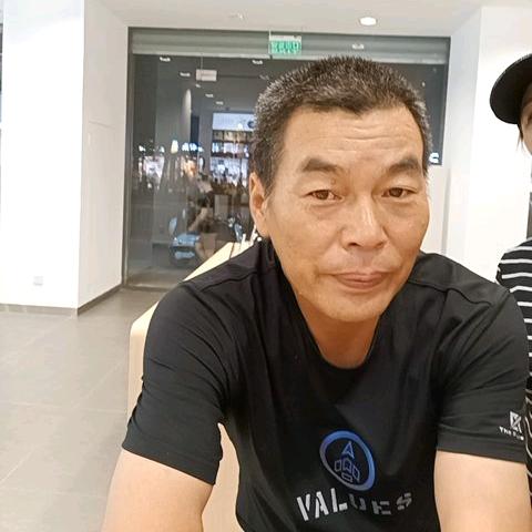 用户5586545465095